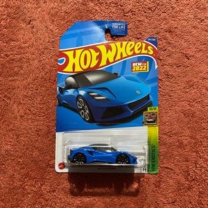 Hot Wheels Lotus Emira